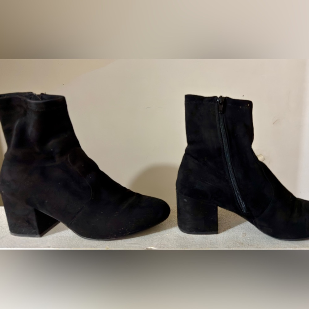 Steve Madden Suede Black Ankle Boots